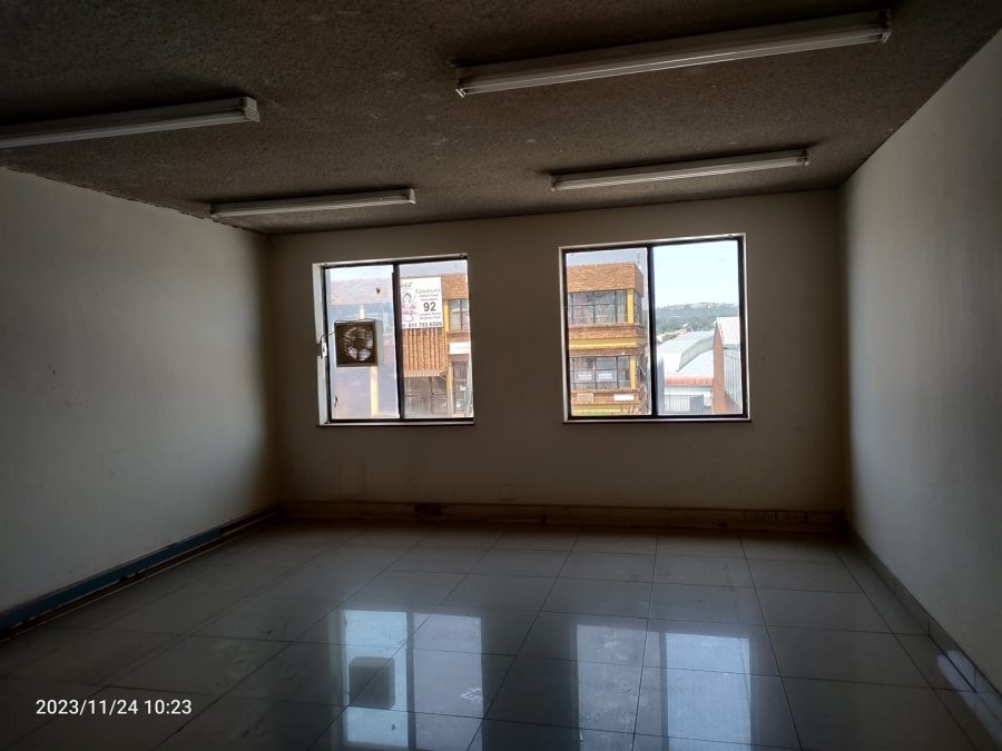 Commercial Property for Sale in Strijdom Park Gauteng