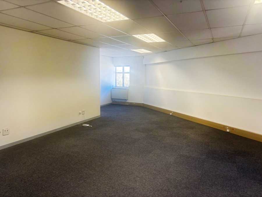 To Let commercial Property for Rent in Fourways Gauteng