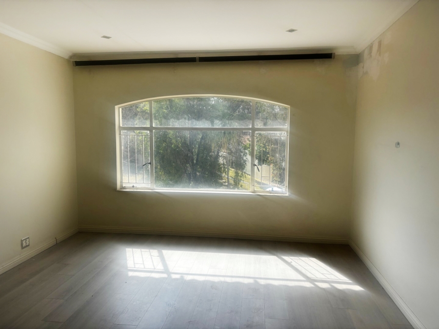To Let commercial Property for Rent in Fourways Gauteng