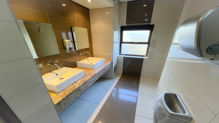 To Let commercial Property for Rent in Essexwold Gauteng