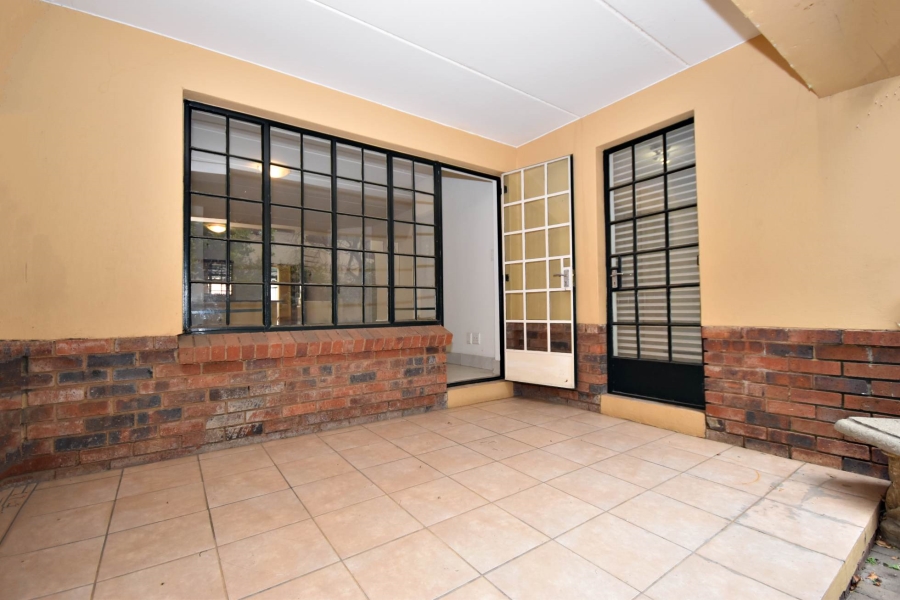 2 Bedroom Property for Sale in Noordhang Gauteng