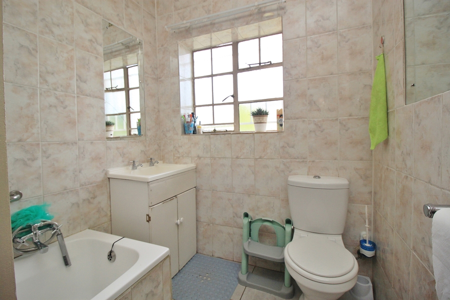 3 Bedroom Property for Sale in Gerdview Gauteng