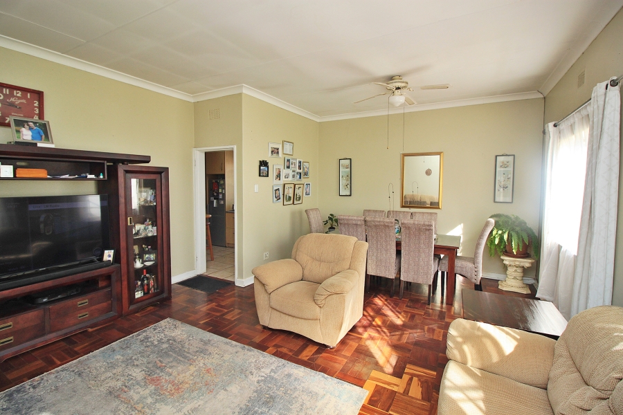 4 Bedroom Property for Sale in Wychwood Gauteng