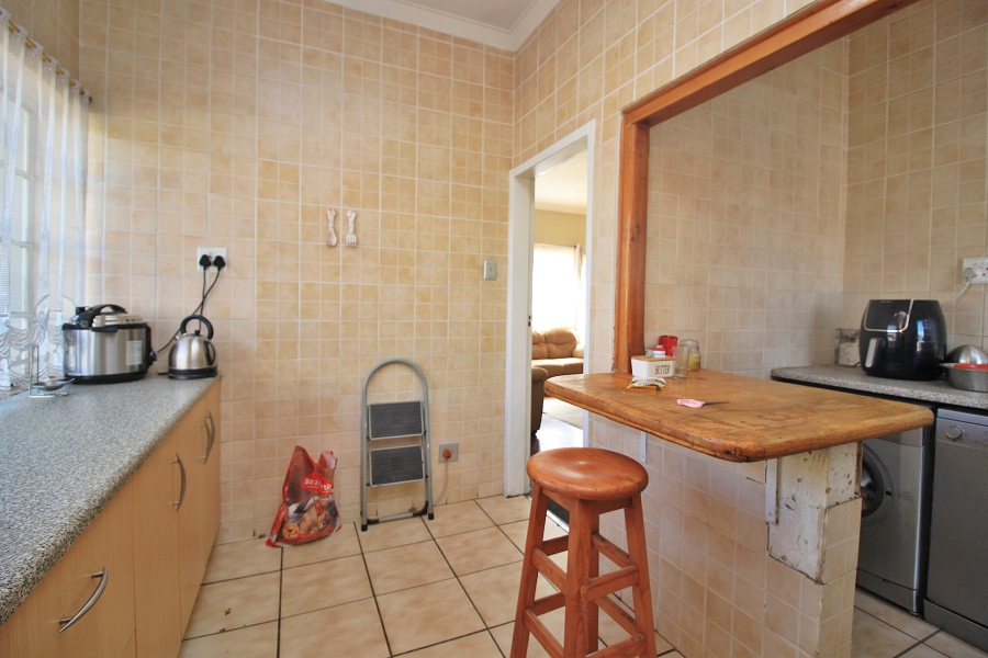 4 Bedroom Property for Sale in Wychwood Gauteng