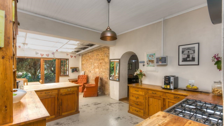 4 Bedroom Property for Sale in Mountain View Gauteng