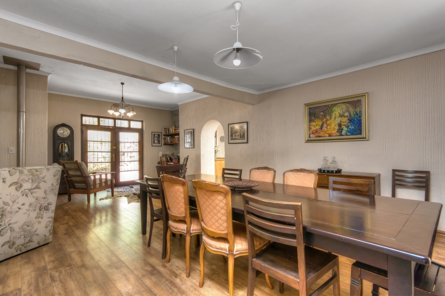 4 Bedroom Property for Sale in Mountain View Gauteng