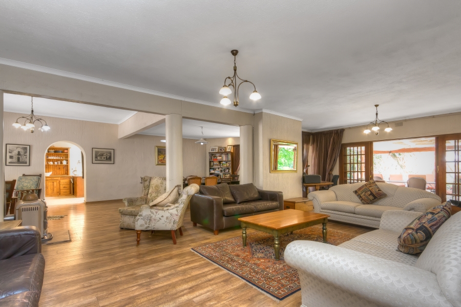 4 Bedroom Property for Sale in Mountain View Gauteng
