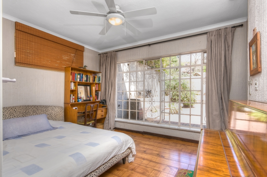 4 Bedroom Property for Sale in Mountain View Gauteng
