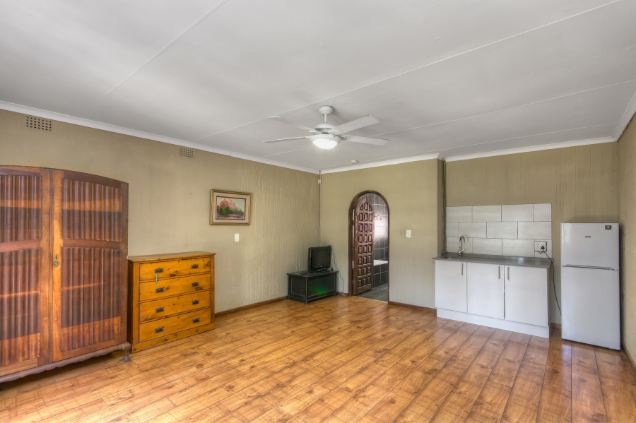 4 Bedroom Property for Sale in Mountain View Gauteng