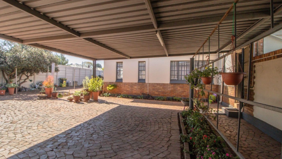 3 Bedroom Property for Sale in Primrose Gauteng