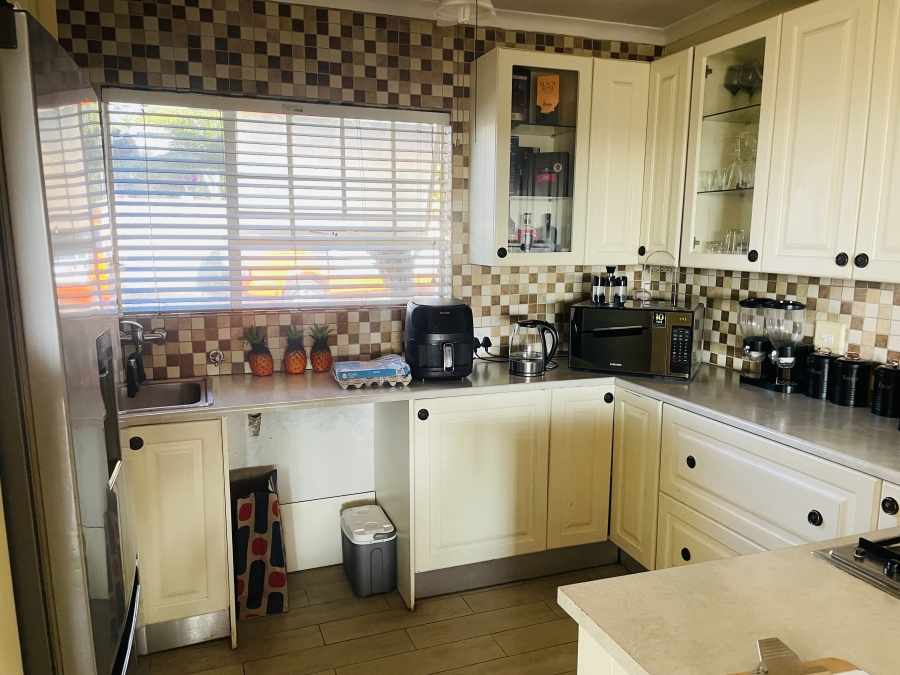 2 Bedroom Property for Sale in Kengies Gauteng