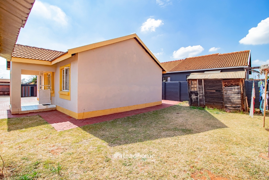 3 Bedroom Property for Sale in The Orchards Gauteng