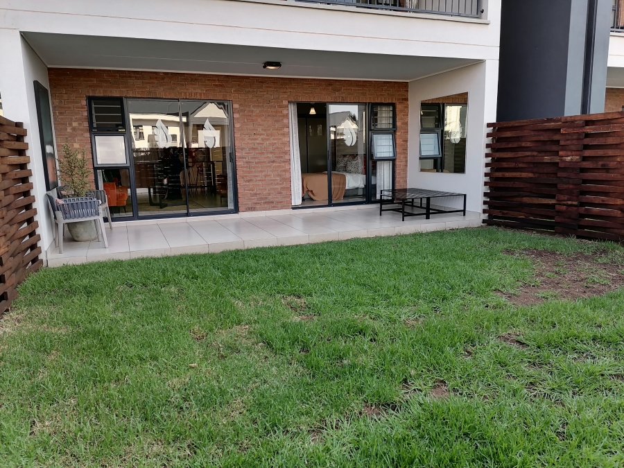 1 Bedroom Property for Sale in Aspen Hills Gauteng
