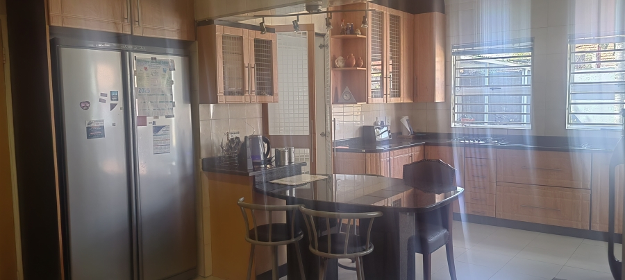 3 Bedroom Property for Sale in Robertsham Gauteng