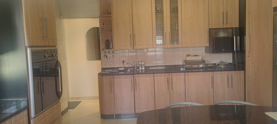 3 Bedroom Property for Sale in Robertsham Gauteng