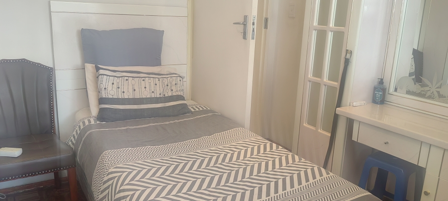 3 Bedroom Property for Sale in Robertsham Gauteng