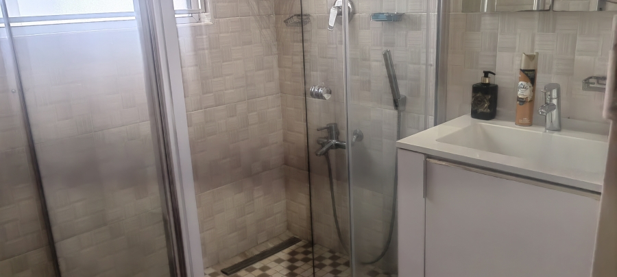 3 Bedroom Property for Sale in Robertsham Gauteng