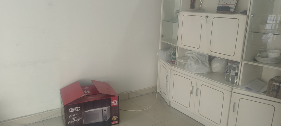 3 Bedroom Property for Sale in Robertsham Gauteng