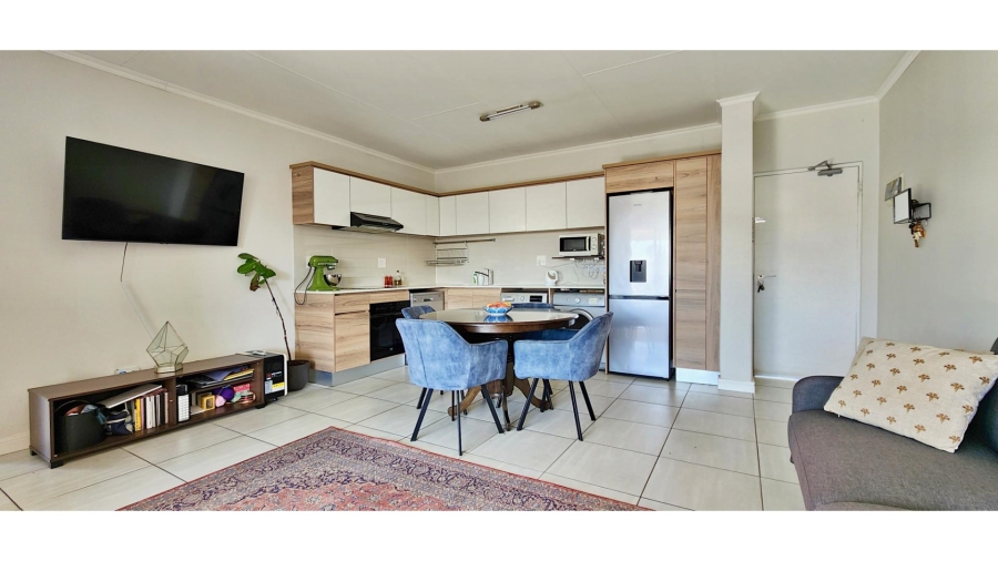 To Let 1 Bedroom Property for Rent in Waterfall Gauteng