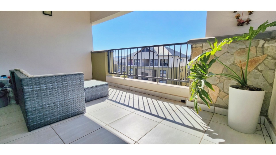 To Let 1 Bedroom Property for Rent in Waterfall Gauteng