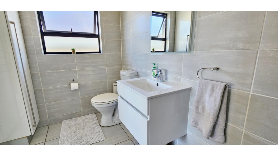 To Let 1 Bedroom Property for Rent in Waterfall Gauteng