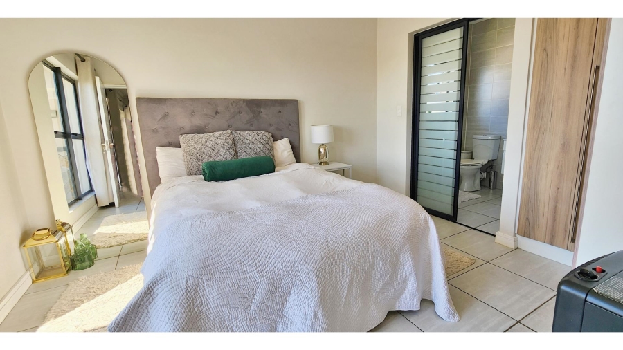 To Let 1 Bedroom Property for Rent in Waterfall Gauteng