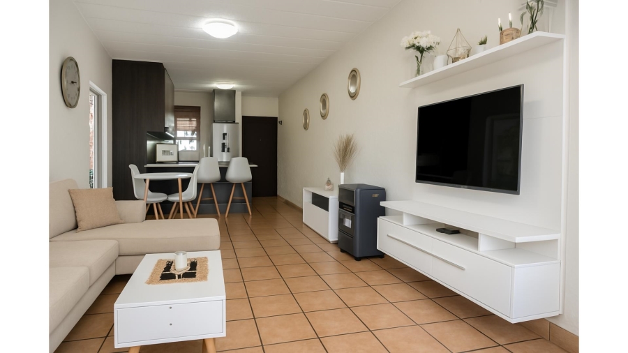 2 Bedroom Property for Sale in Magaliessig Gauteng