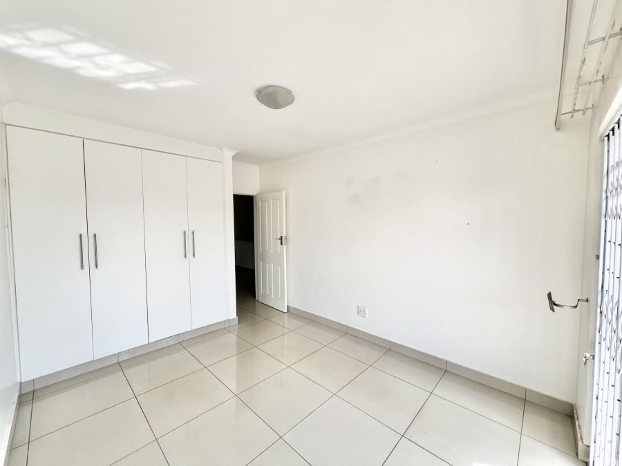 5 Bedroom Property for Sale in Wierda Park Gauteng