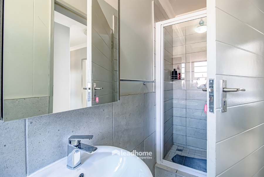 3 Bedroom Property for Sale in Zambezi Manor Lifestyle Estate Gauteng