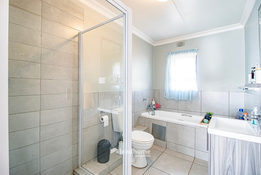 3 Bedroom Property for Sale in Zambezi Manor Lifestyle Estate Gauteng