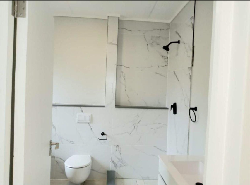 To Let 3 Bedroom Property for Rent in Waterfall Gauteng