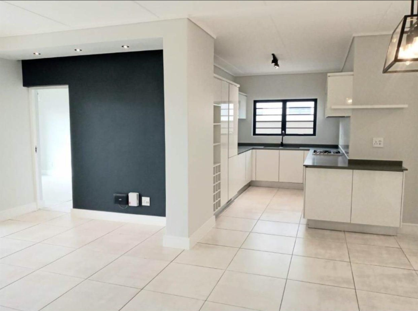 To Let 3 Bedroom Property for Rent in Waterfall Gauteng