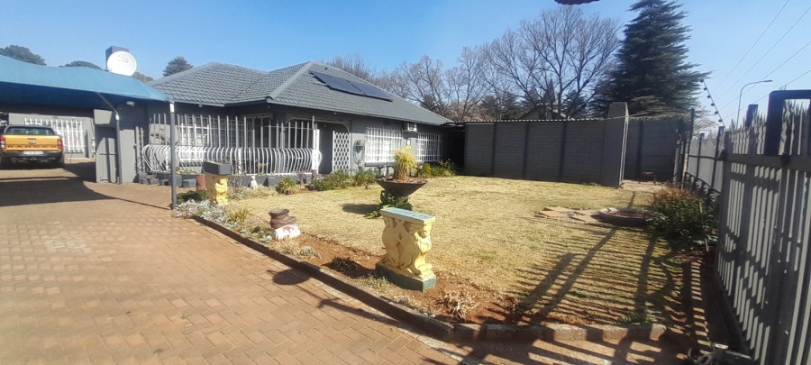 3 Bedroom Property for Sale in Meyerton Central Gauteng