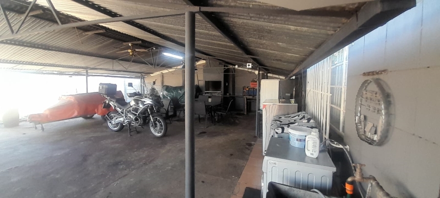 3 Bedroom Property for Sale in Meyerton Central Gauteng