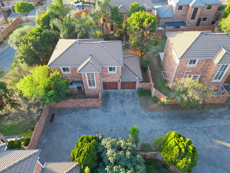 3 Bedroom Property for Sale in Kyalami Hills Gauteng