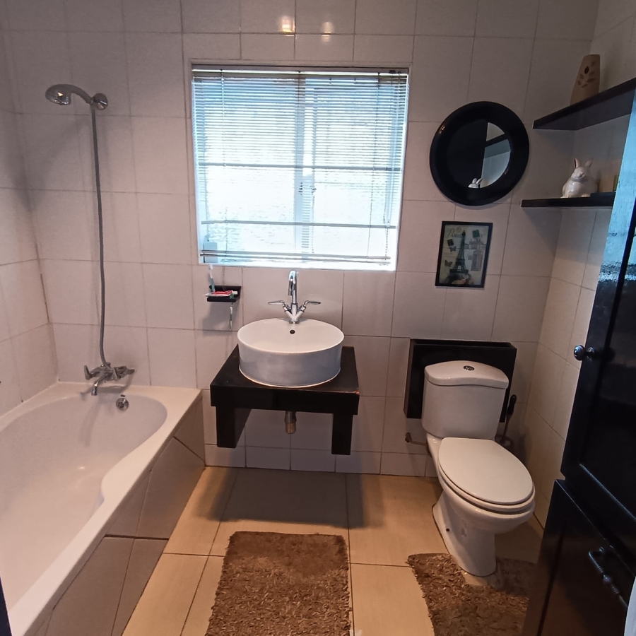 3 Bedroom Property for Sale in Klopperpark Gauteng
