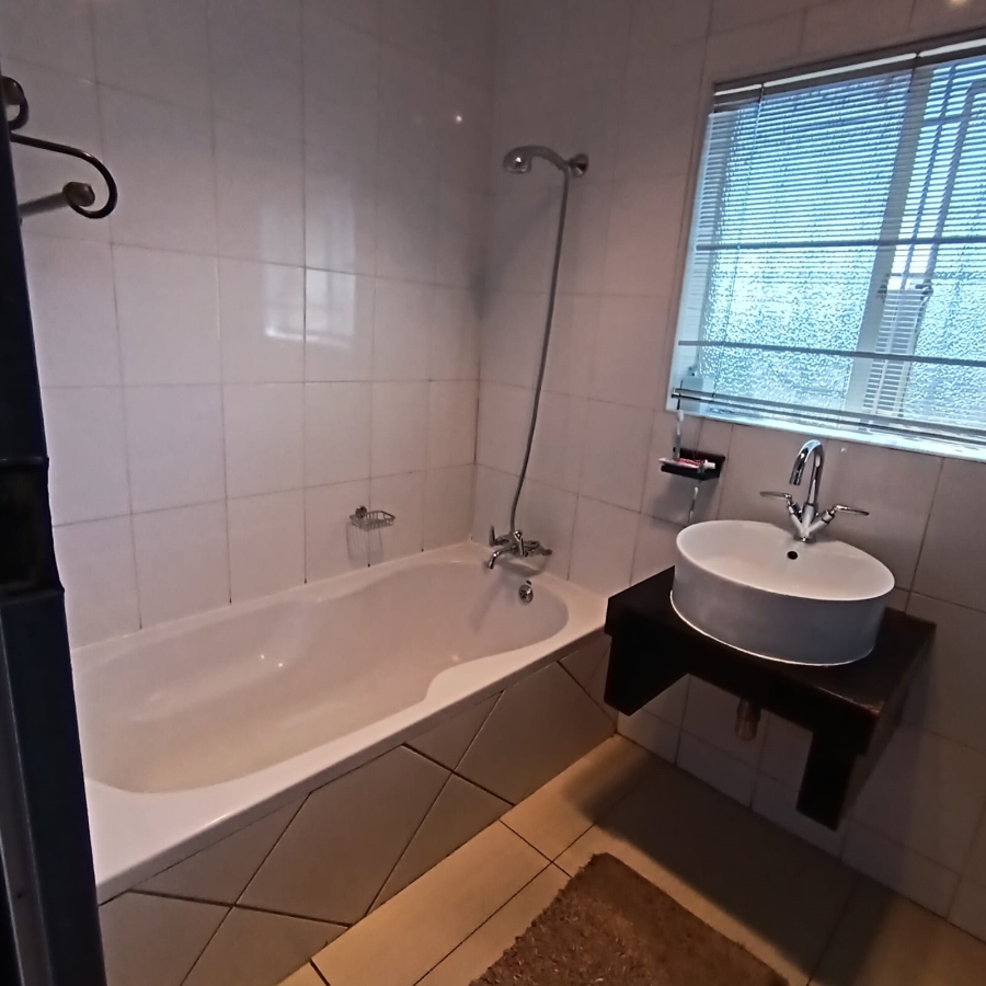 3 Bedroom Property for Sale in Klopperpark Gauteng