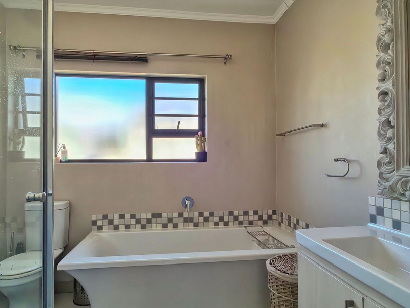 3 Bedroom Property for Sale in Blackheath Gauteng