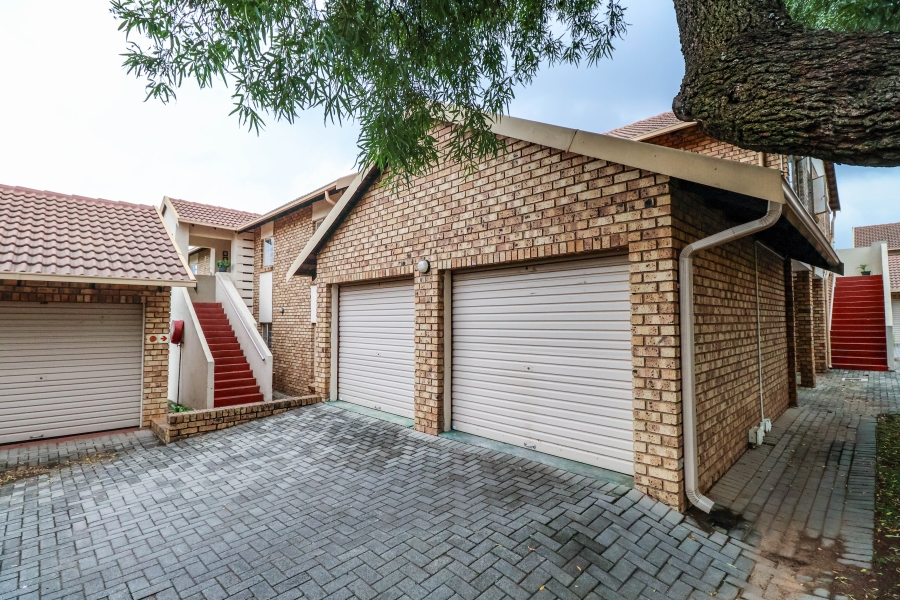 2 Bedroom Property for Sale in Celtisdal Gauteng