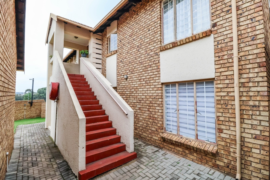 2 Bedroom Property for Sale in Celtisdal Gauteng