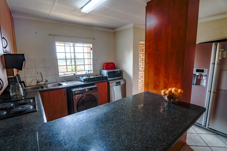 2 Bedroom Property for Sale in Celtisdal Gauteng