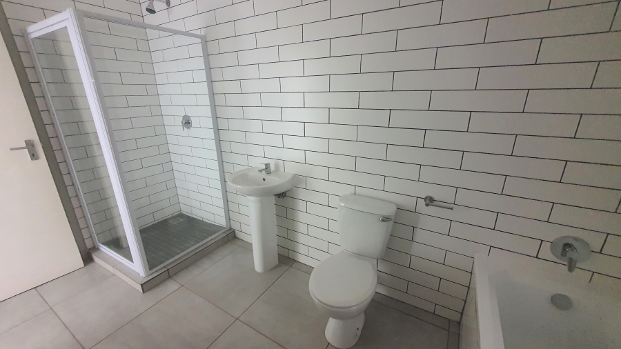 To Let 2 Bedroom Property for Rent in Glen Marais Gauteng