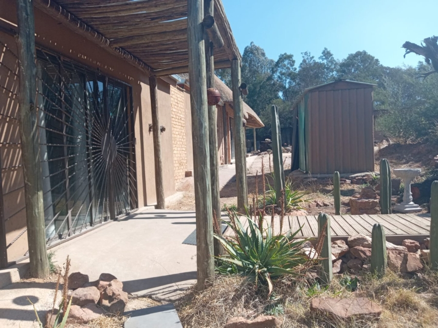 2 Bedroom Property for Sale in Rikasrus A H Gauteng