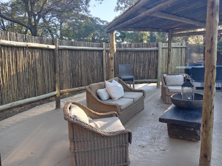 2 Bedroom Property for Sale in Rikasrus A H Gauteng