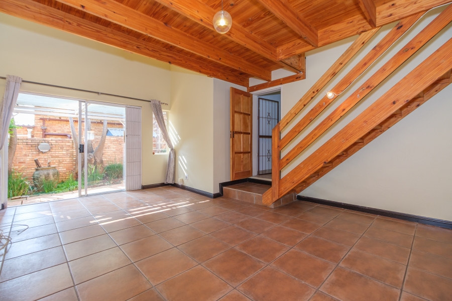3 Bedroom Property for Sale in Fairland Gauteng