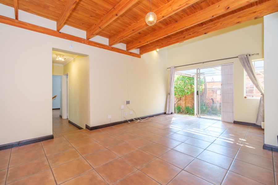 3 Bedroom Property for Sale in Fairland Gauteng