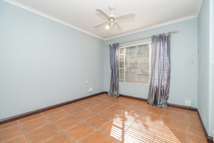 3 Bedroom Property for Sale in Fairland Gauteng