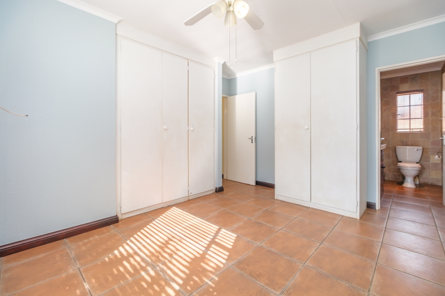 3 Bedroom Property for Sale in Fairland Gauteng