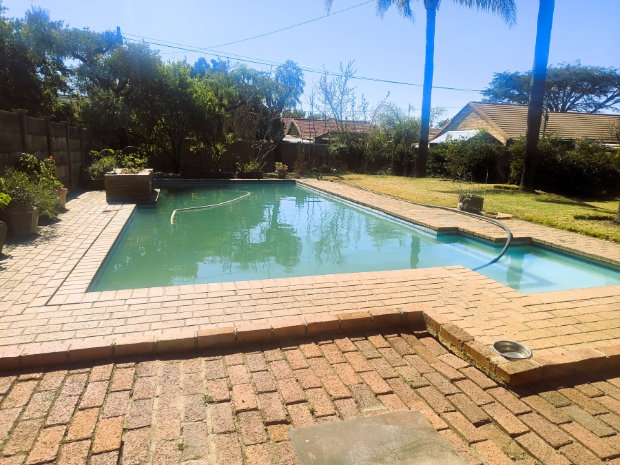 4 Bedroom Property for Sale in Rayton Gauteng