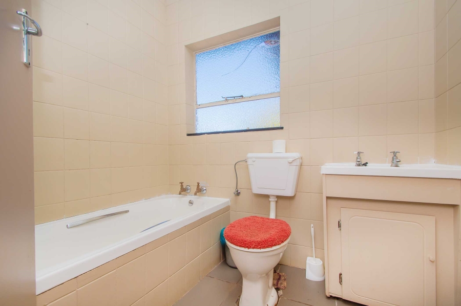 3 Bedroom Property for Sale in Roodekrans Gauteng